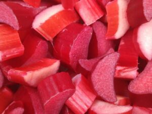 Alternative view of Mint and Rhubarb Fragrance Oil